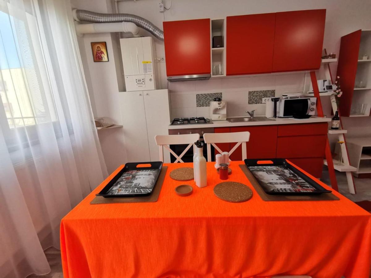 Orange Apartment-brilliant Appartement Constanţa